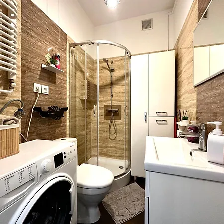 Nowa 8 - 1000m Main Square Wrocław