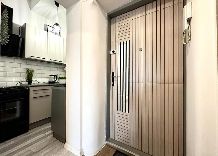 Nowa 8 - 1000m Main Square Apartman Wrocław